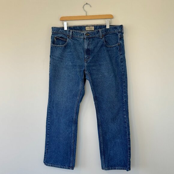 LLBEAN Men's Standard Fit 36x28 Medium Blue Jeans - Picture 1 of 8